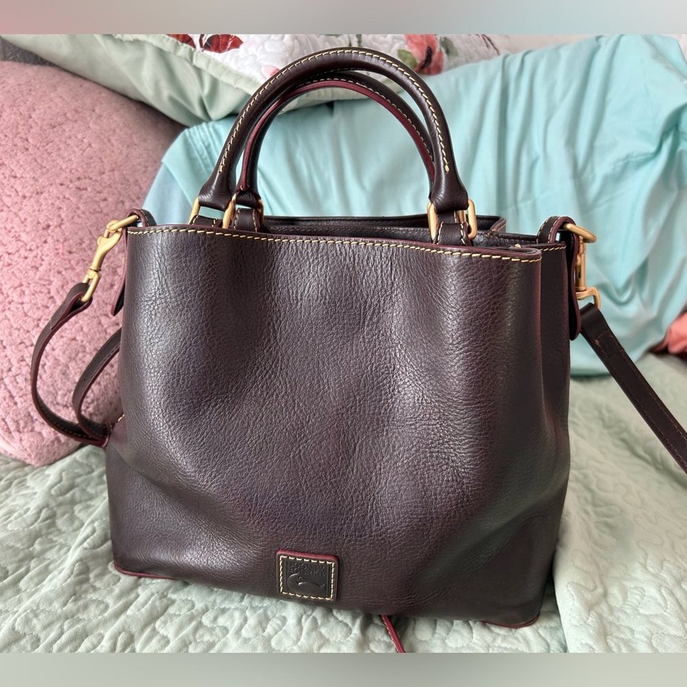 Dooney & Bourke Florentine Brenna